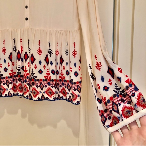 La Hearts Boho Blouse - Picture 5 of 7
